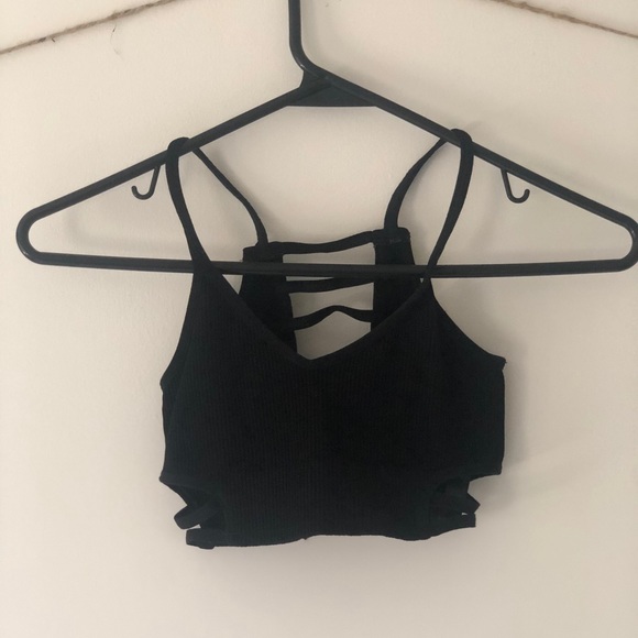 URBAN OUTFITTERS Black Crop Tank - Picture 4 of 6